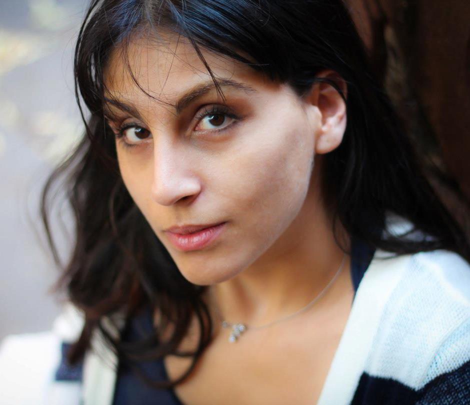 Saara Mahjouri headshot